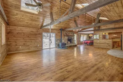 11 Winterwood Rd, Tewksbury Township, NJ 08833 - Photo 8