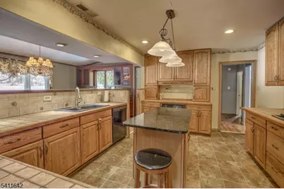 11 Winterwood Rd, Tewksbury Township, NJ 08833 - Photo 14