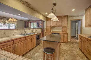 11 Winterwood Rd, Tewksbury Township, NJ 08833 - Photo 14