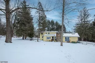 11 Winterwood Rd, Tewksbury Township, NJ 08833 - Photo 26