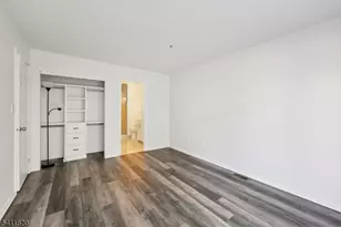 246 Matthews Drive, Newark, NJ 07103 - Photo 24