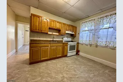 722-724 Van Buren Ave, Elizabeth, NJ 07201 - Photo 2