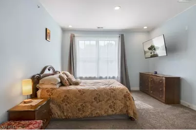 43 Elston Ct #301, Wanaque, NJ 07420 - Photo 6