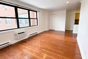 821-5B Jersey Ave, Elizabeth, NJ 07202 - Photo 2