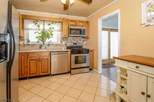 20 Alastair Pl, Woodbridge Township, NJ 07067 - Photo 10