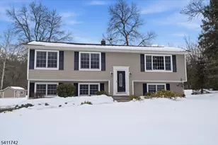 521 Cokesbury Rd, Clinton Township, NJ 08801 - Photo 1