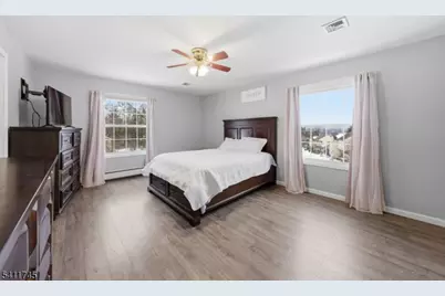 45 Knob Hill Rd, Washington Township, NJ 07840 - Photo 16