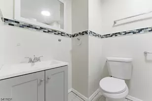 39 Blum St, Newark, NJ 07103 - Photo 12