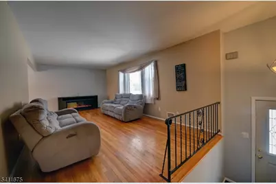 139 Sunset Ave, Butler, NJ 07405 - Photo 4