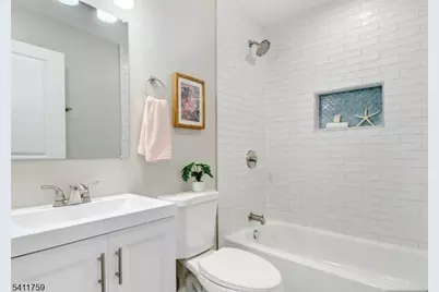 495 S Clinton St, East Orange, NJ 07018 - Photo 8