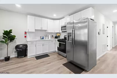 107 Willoughby St Unit 1 #2, Newark, NJ 07112 - Photo 4