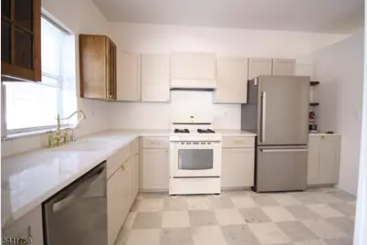 3011 Cypress Ct, South Brunswick Township, NJ 08852 - Photo 6