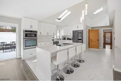 620 Highland Ave, Little Falls Township, NJ 07424 - Photo 8