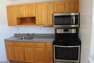 364 Orange Rd #B18, Montclair, NJ 07042 - Photo 4