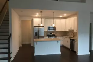 36 Elston Ct, Wanaque, NJ 07420 - Photo 2