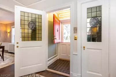 64 Forest Ave, Glen Ridge, NJ 07028 - Photo 2