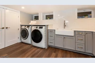 64 Forest Ave, Glen Ridge, NJ 07028 - Photo 42