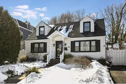 19 Glendale St, Nutley, NJ 07110 - Photo 2
