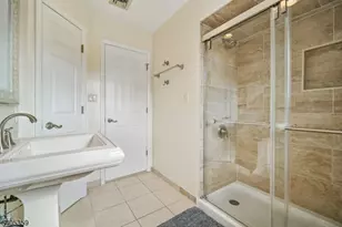 125 Laurita St, Linden, NJ 07036 - Photo 18