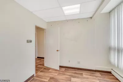 543 Valley Rd Unit 4, Montclair, NJ 07043 - Photo 12