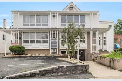 543 Valley Rd Unit 9, Montclair, NJ 07043 - Photo 1