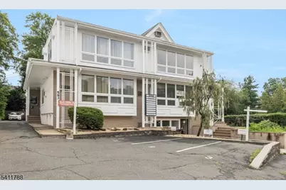 543 Valley Rd Unit 9, Montclair, NJ 07043 - Photo 2