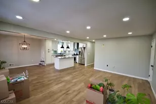 910 Smith St, Linden, NJ 07036 - Photo 4