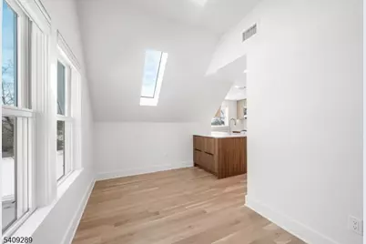 96 Watchung Ave, 3rd Fl, Montclair, NJ 07043 - Photo 24