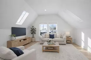 96 Watchung Ave 3rd Fl, Montclair, NJ 07043 - Photo 4