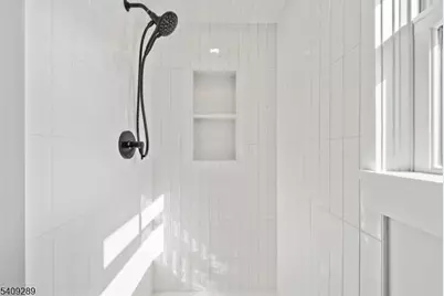 96 Watchung Ave, 3rd Fl, Montclair, NJ 07043 - Photo 12