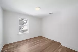 96 Watchung Ave 3rd Fl, Montclair, NJ 07043 - Photo 28