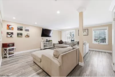 839 Valley St #B, Union Township, NJ 07088 - Photo 8