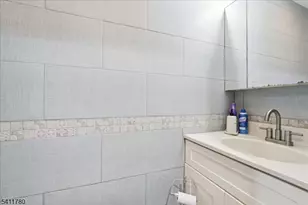 839 Valley St, Union Township, NJ 07088 - Photo 12