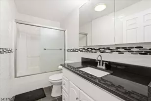 839 Valley St, Union Township, NJ 07088 - Photo 14