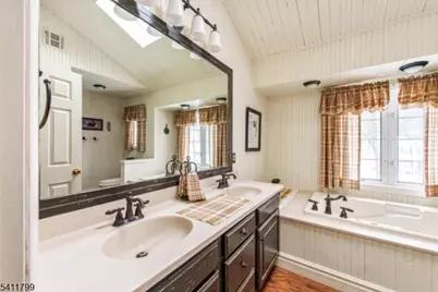 20 Windjammer Dr, Jefferson Township, NJ 07849 - Photo 14