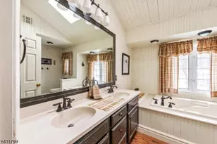 20 Windjammer Dr, Jefferson Township, NJ 07849 - Photo 14