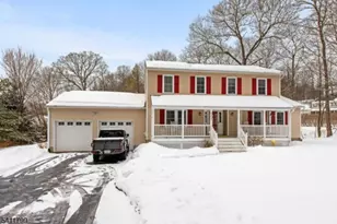 20 Windjammer Dr, Jefferson Township, NJ 07849 - Photo 1