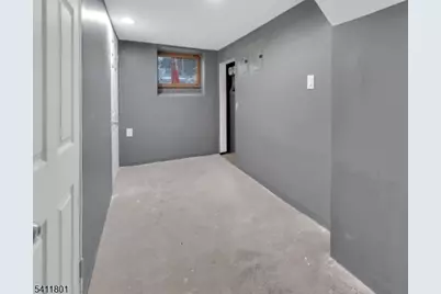 32 Dodd St, East Orange, NJ 07017 - Photo 12