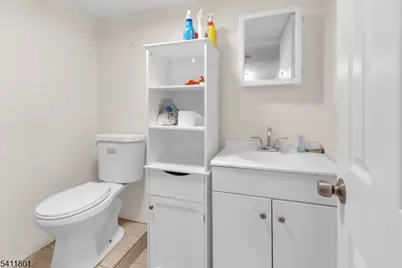 32 Dodd St, East Orange, NJ 07017 - Photo 16