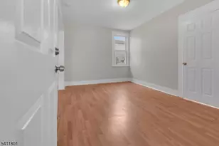 32 Dodd St, East Orange, NJ 07017 - Photo 10