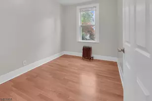 32 Dodd St, East Orange, NJ 07017 - Photo 8