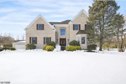 4 Buck Run Ct, Montville Township, NJ 07082 - Photo 1
