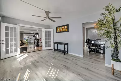 15 Furrey Pl Cv, Paterson, NJ 07522 - Photo 6