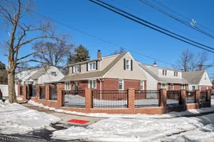 15 Furrey Pl Cv, Paterson, NJ 07522 - Photo 2