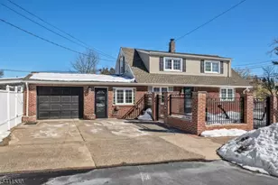 15 Furrey Pl Cv, Paterson, NJ 07522 - Photo 1