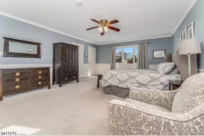 16 Aberdeen Cir, Raritan Township, NJ 08822 - Photo 26