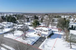 16 Aberdeen Circle, Raritan Township, NJ 08822 - Photo 2