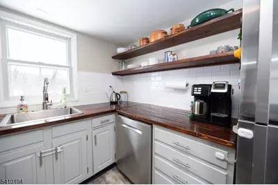 3 Learn Rd, Knowlton Township, NJ 07832 - Photo 8