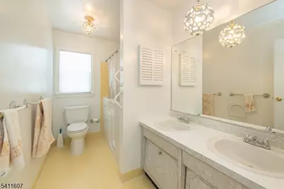 19 Trouville Dr, Parsippany, NJ 07054 - Photo 18