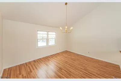 19 Trouville Dr, Parsippany, NJ 07054 - Photo 6